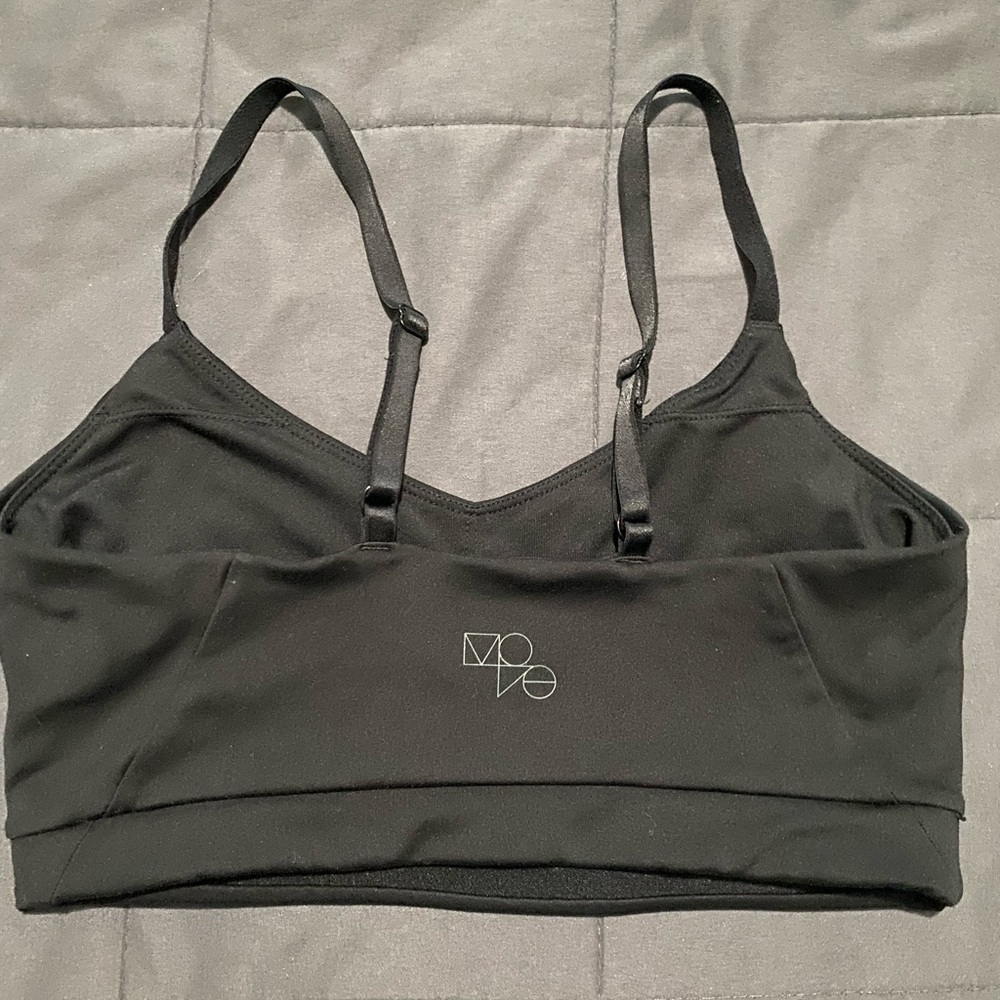 H&M Black Minimalist Bra with Adjustable Straps - Picture 2 of 3